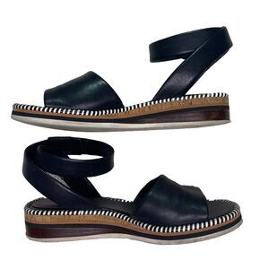 Vince Camuto Sandals Size 8.5 Leather Ankle Strap Low Wedge Heel Black Hook Loop